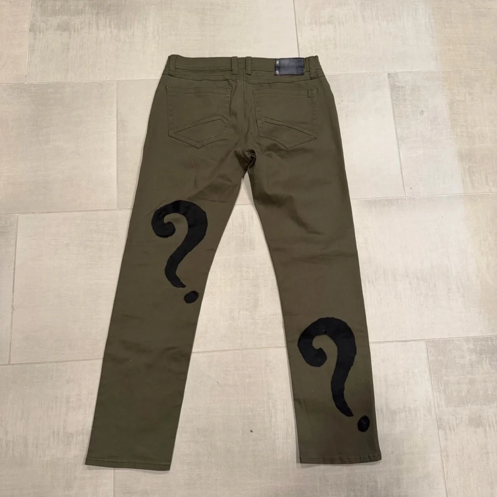 Custom Riddler Outfit (Shirt/Pants) - Picture 3 of 8